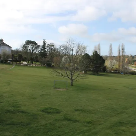 Proche Thermes Avec Wifi Et Animaux Admis - Fr-1-541-189 * La Roche-Posay